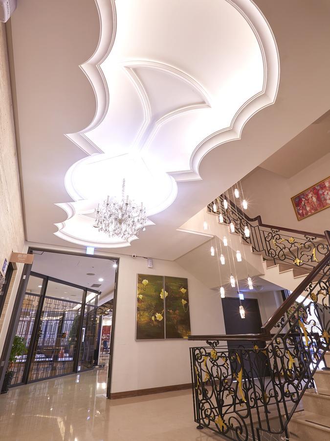 Grand City Hotel Fengyuan Exterior foto